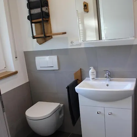 Apartment Am Waldrand *