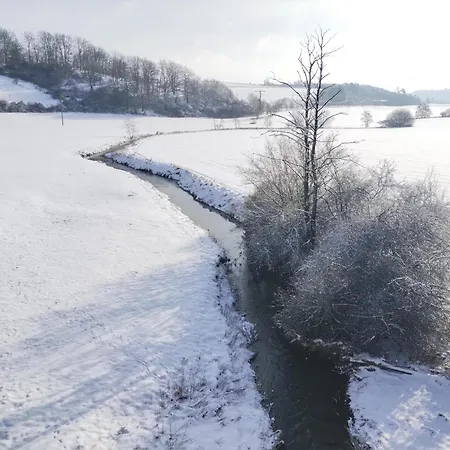 Am Waldrand Apartment