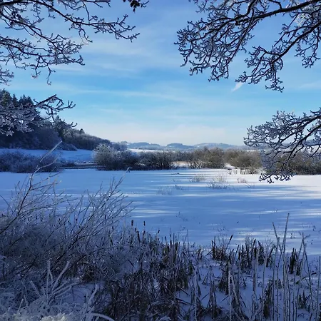Am Waldrand Apartment Saxler